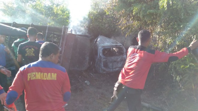 Tabrakan maut di Jalan Lintas Sumatera KM 7, Desa Langling, Kecamatan Bangko, (25/3).