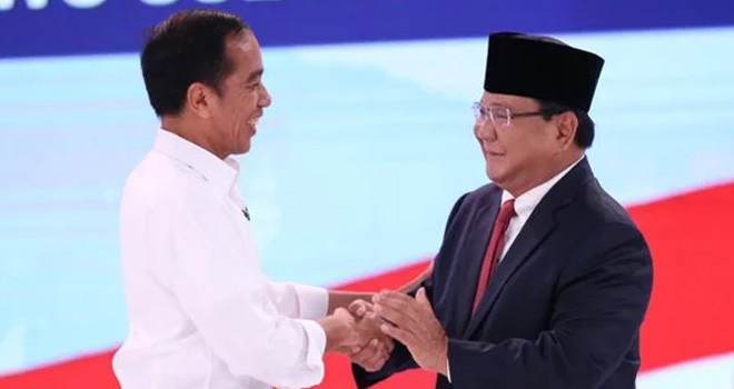 Jokowi dan Prabowo saat debat capres. Foto : Ricardo / JPNN