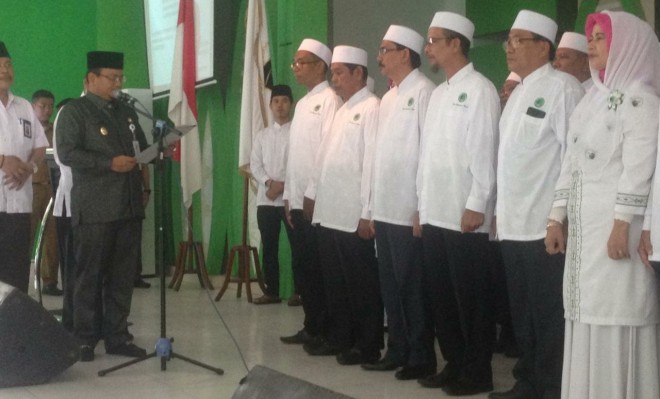 Wawako Maulana Kukuhkan PD IPHI Kota Jambi. Foto : Ist