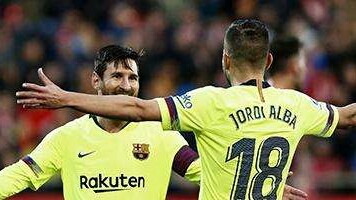 Lionel Messi dan Jordi Alba/EPA