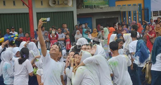 Kelulusan Anak SMP di Kota Jambi. Foto : Dok Jambiupdate