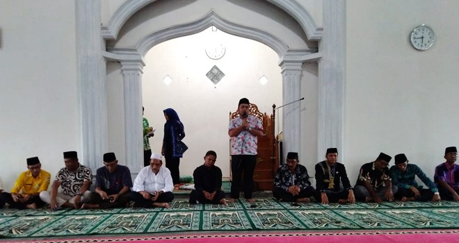 Wabup Robby Pimpin Safari Ramadhan di Dendang. Foto : Maulana / Jambiupdate