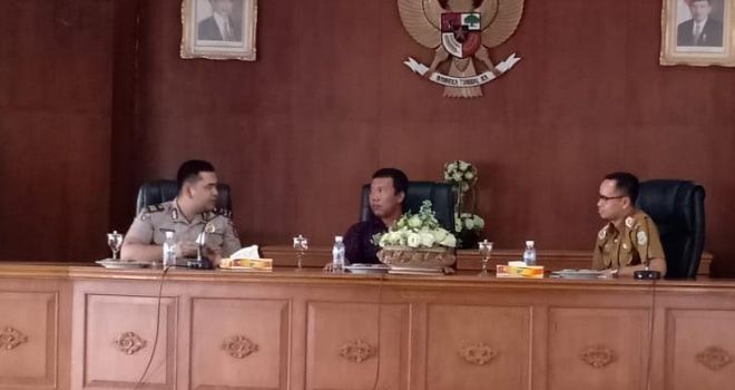 Bupati Tanjabtim Buka Acara Sosialisasi Pilkades Gelombang II Tahun 2019.