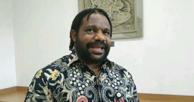 Ketua Lembaga Masyarakat Adat Tanah Papua Lenis Kogoya.