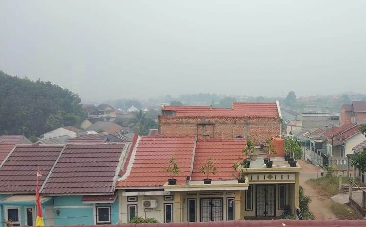 Kondisi kabut asap di Kota Jambi hari ini (23/9).