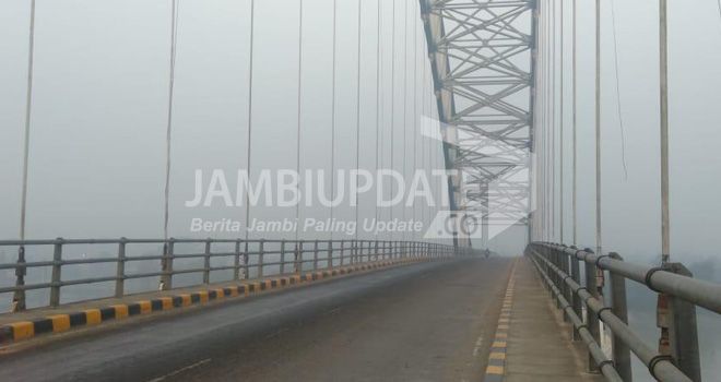 Kondisi jembatan Muara Sabak masih dalam kategori aman.