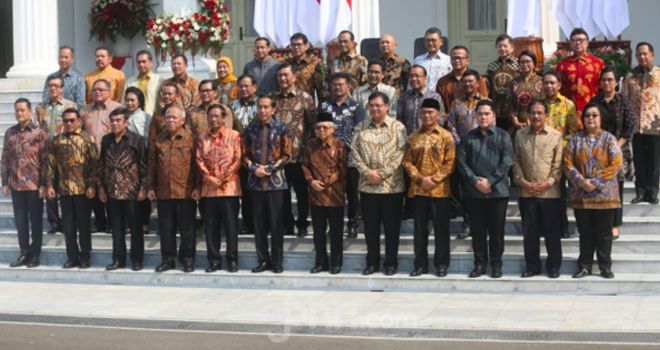 residen Joko Widodo dan Wapres Ma'ruf Amin bersama Kabinet Indonesia Maju 2019-2024.