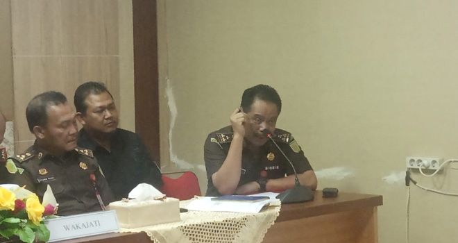 Aspidsus Kejati Jambi Aksyam saat jumpa pers, Kamis (12/12).