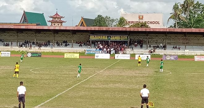 Pertandingan semifinal Gubernur Cup 2020, sore ini (20/1) di stadion Tri Lomba Juang, PS Merangin menghadapi PS Kota Jambi.