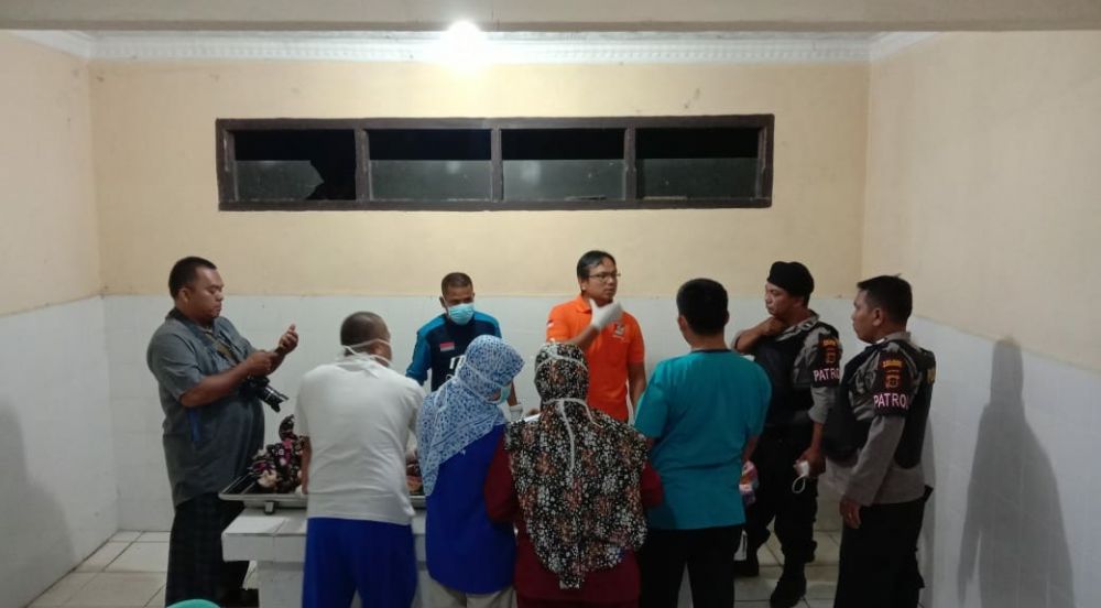 Diduga Bunuh Anak Kandung, Warga Seringat Merangin Heboh.
