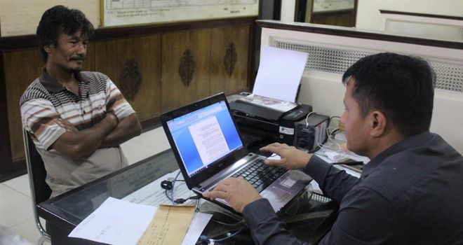 Khoiri, pria yang memiliki 7 istri ditangkap polisi karena nekat mengedarkan sabu.