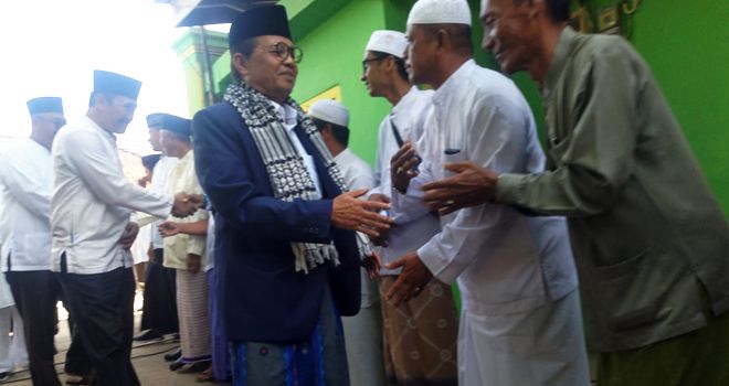 Gubernur Jambi Fachrori Umar Mengahadiri Acara Haul ke 50 KH Abdul Qodir Ibrahim.