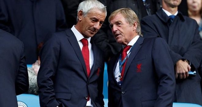 Dua legenda Liverpool, Ian Rush (kiri) dan Kenny Dalglish.