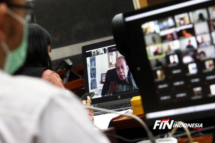 RDP Komisi I DPR bersama KPI dan Dewan Pers tersebut berlangsung secara virtual dengan dipimpin Wakil Ketua Komisi I DPR dari Fraksi Partai Gerindra, Bambang Kristiono.