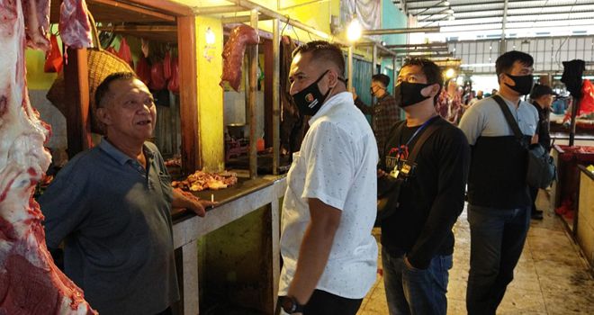 Ditreskrimsus Polda Jambi melakukan Inspeksi mendadak (Sidak) ke Pasar Angso Duo, Selasa (19/5).