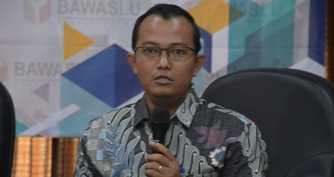 Fahrul Rozi.