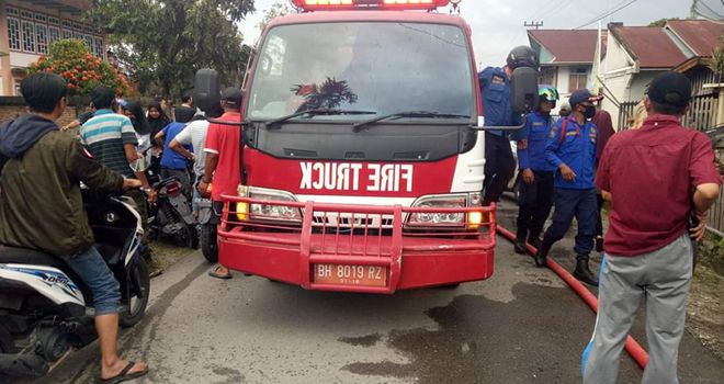 Mobil damar Sungai Penuh, BH 8019 RZ.