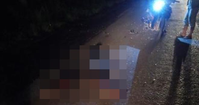Aksi tabrak lari yang terjadi di kawasan Jalan Baru Payo Selincah, Kecamatan Jambi Timur menyebabkan seorang pemotor tewas seketika, Selasa (16/6) 