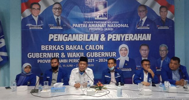 Abdullah Sani, Dalam konferensi pers DPW PAN Provinsi Jambi, Kamis (18/6).