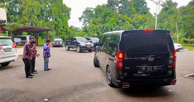 Keponakan Megawati Ini sambangi Biro Aset di Kantor Gubernur Jambi, Ada Apa Ya ?
