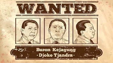 Buronan kelas kakap Djoko Tjandra bisa sampai memiliki e-KTP Indonesia. Masyarakat Anti Korupsi Indonesia (MAKI) menyebut Djoko melakukan perekaman data dan cetak e-KTP di Kantor Dinas Kependudukan dan Catatan Sipil (Dukcapil) Jakarta Selatan. (Adnan/JawaPos.com)