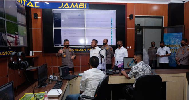 Kapolda cek Karhutla dari asap digital