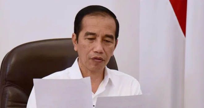 Jokowi Luncurkan Bantuan Subsidi Upah untuk Pekerja Rp2,4 Juta