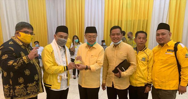 Amin Abdullah Resmi Jadi kader partai Golkar dan Resmi didukung Golkar