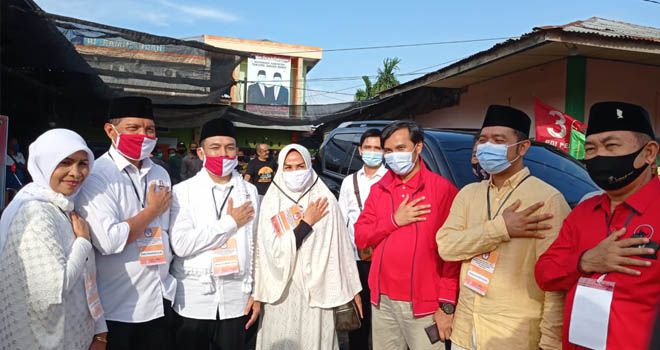 Mulyani Amin Resmi Daftarkan Diri ke KPU