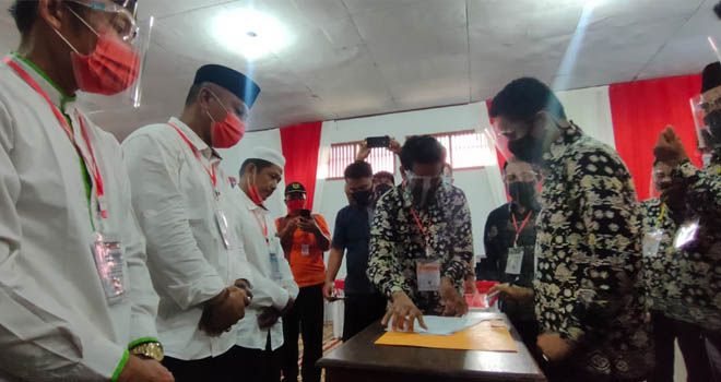 Resmi Mendaftar di KPU Tanjabtim, Abdul Rasid-Mustakim Siap Bertarung