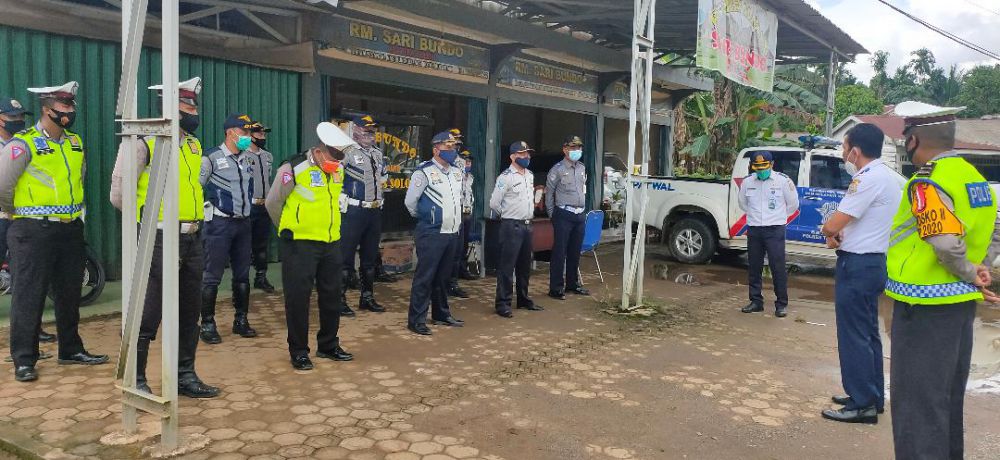 Dinas Perhubungan Tanjabtim yang bekerjasama dengan Satlantas Polres Tanjabtim, melakukan razia gabungan.
