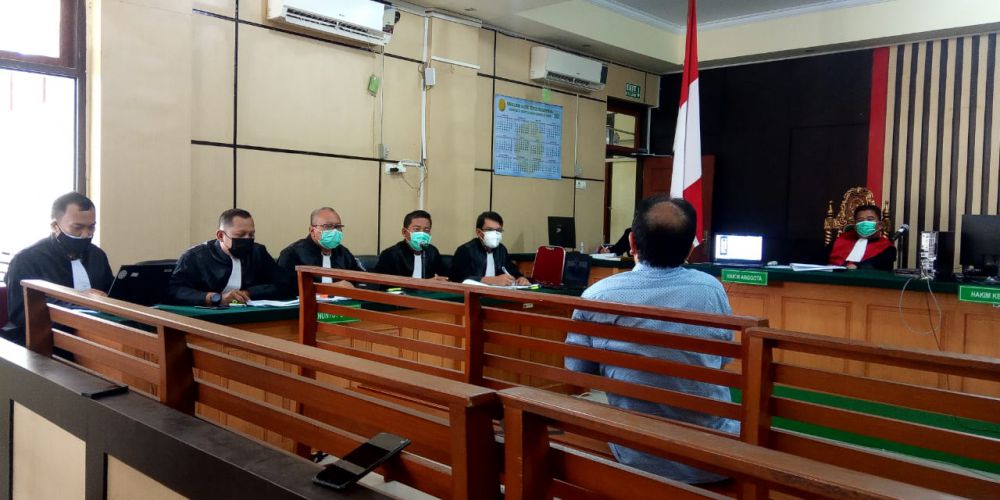 Sidang gratifikasi yah menjerat mantan plt kadis PUPR Provinsi Jambi Arfan kembali digelar Kamis (12/11) di pengadilan Tipikor Jambi.