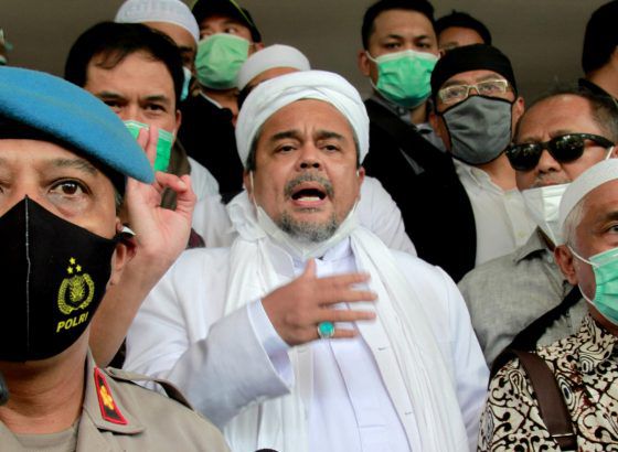 Habib Rizieq Shihab.
