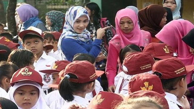 Ilustrasi Guru Honor

