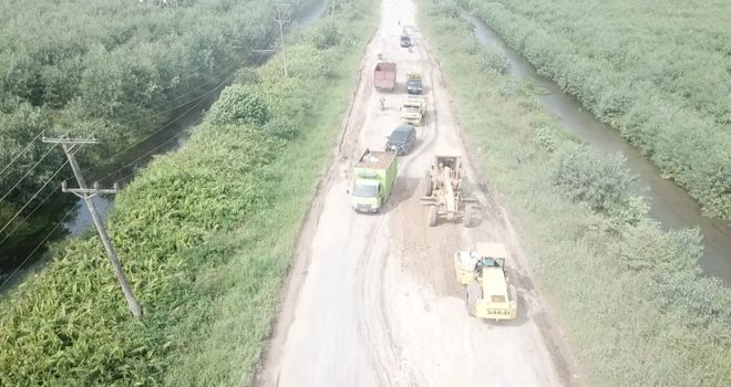 Ruas Jalan Batanghari II– Zona Lima –Muara Sabak kembali Ditangani.