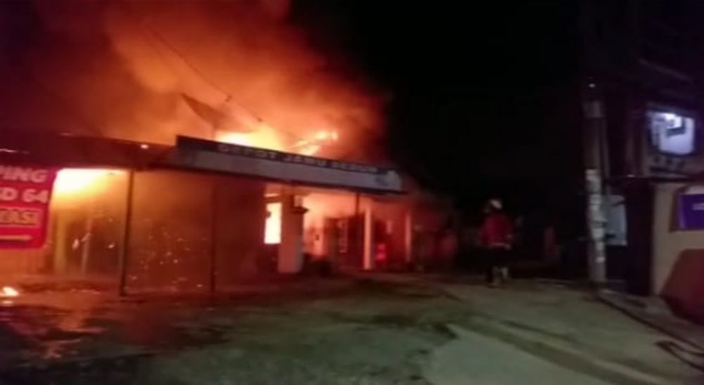 3 Rumah dan 4 Ruko di Kota Jambi Ludes Dilalap Api.