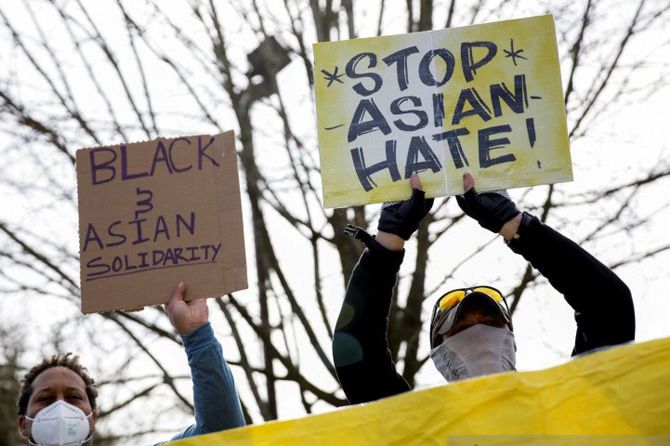 Ilustrasi: Unjuk rasa menentang kejahatan kebencian anti-Asia di Washington, Amerika Serikat