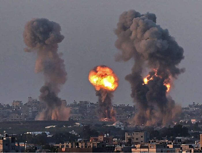 Aksi pengeboman militer Israel ke Jalur Gaza.