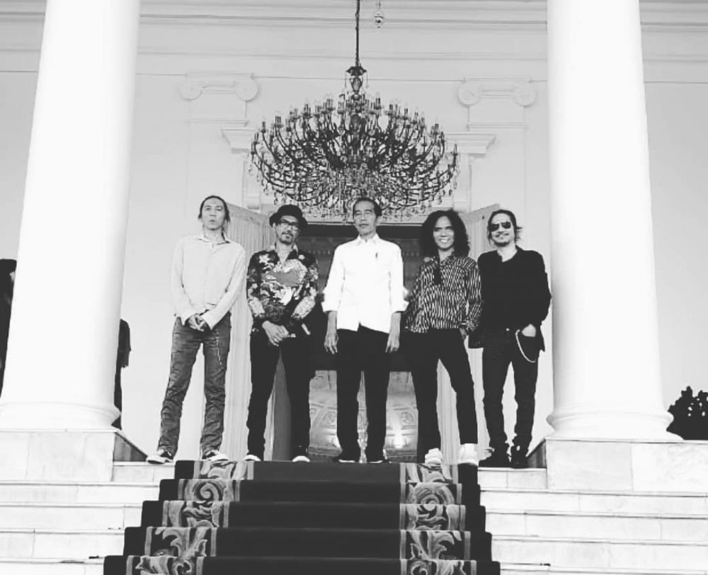 Band Slank bertemu Jokowi di Istana Negara.