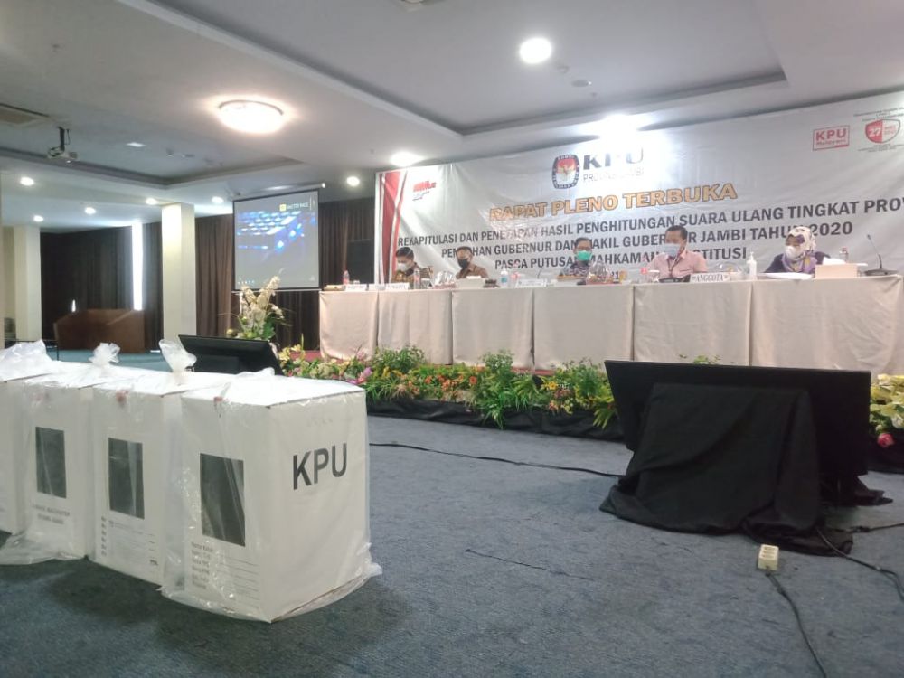 Pleno Rekapitulasi Penghitungan Suara Tingkat Provinsi.