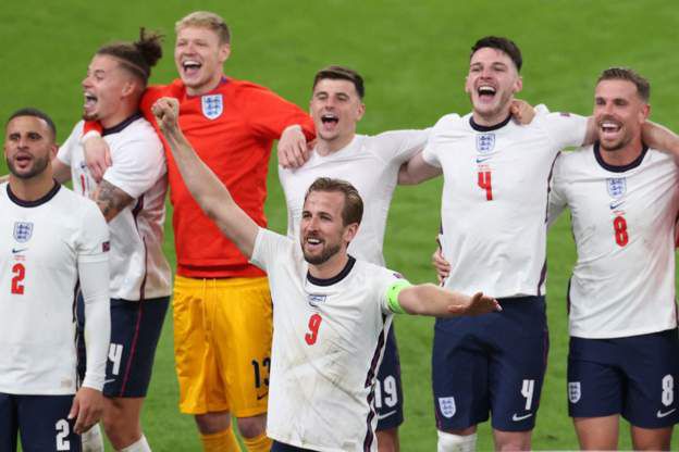 Inggris merayakan kelolosan mereka ke final Piala Eropa 2020.