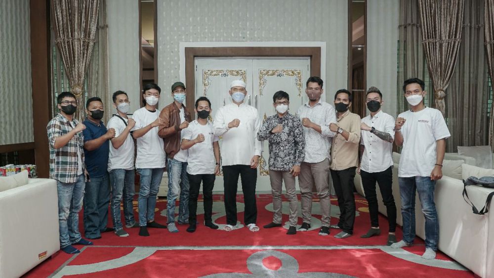 Walikota Jambi Foto bersama Pengurus Amsindo Jambi.