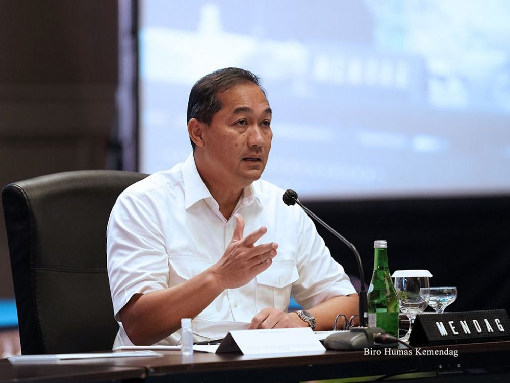 Mendag Muhammad Lutfi memberikan arahan dalam Rapat Koordinasi Nasional Stabilisasi Harga dan Ketersediaan Pasokan Barang Kebutuhan Pokok Menjelang Puasa dan Lebaran 2022/1443 H yang berlangsung di Surabaya, Jawa Timur, Jumat (18 Feb).