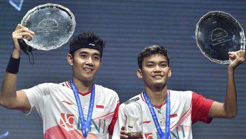 Bagas/Fikri menangis usai juara All England 2022. 