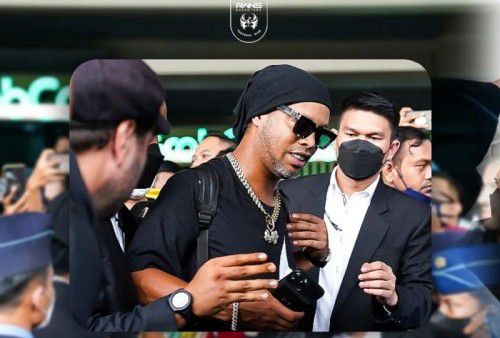 Ronaldinho tiba di Indonesia untuk perkuat RANS Nusantara FC.