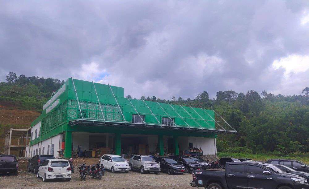 Foto. Kantor DPRD Kering di Ujung Ladang Kecamatan Gunung Kerinci.