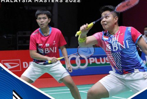 Pasangan ganda putri Apriyani Rahayu/Siti Fadia Silva Ramadhanti di Malaysia Masters 2022.-Twitter/@INABadminton-
