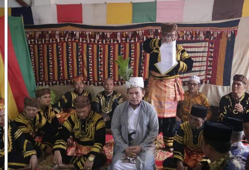Terima Gelar Adat Dari Desa Koto Lolo, Koto Tengah dan Koto Bento