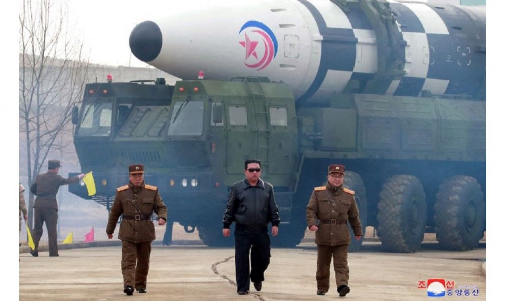 Kim Jong Un ancam akan menghancurkan Korea Selatan. 