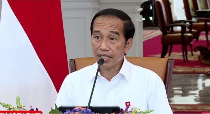 Harga BBM Subsidi Resmi Dinaikkan, Jokowi: Ini Pilihan Terakhir Pemerintah